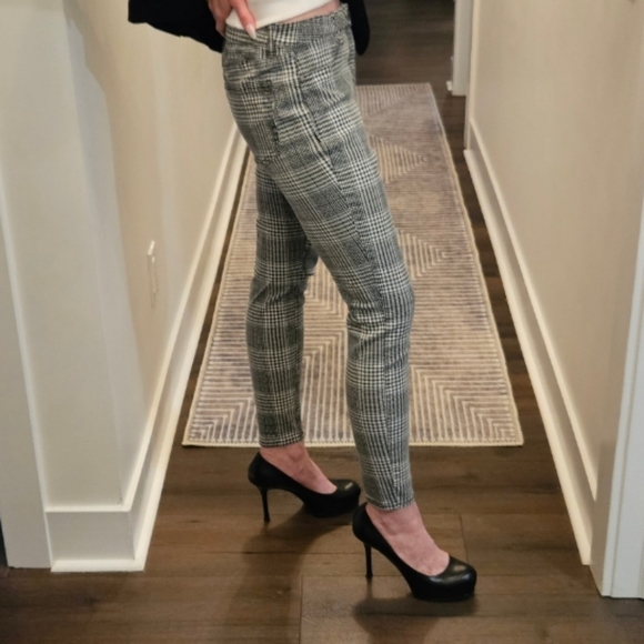 Refuge Plaid Skinny Pants - Size 8 - Picture 4 of 12